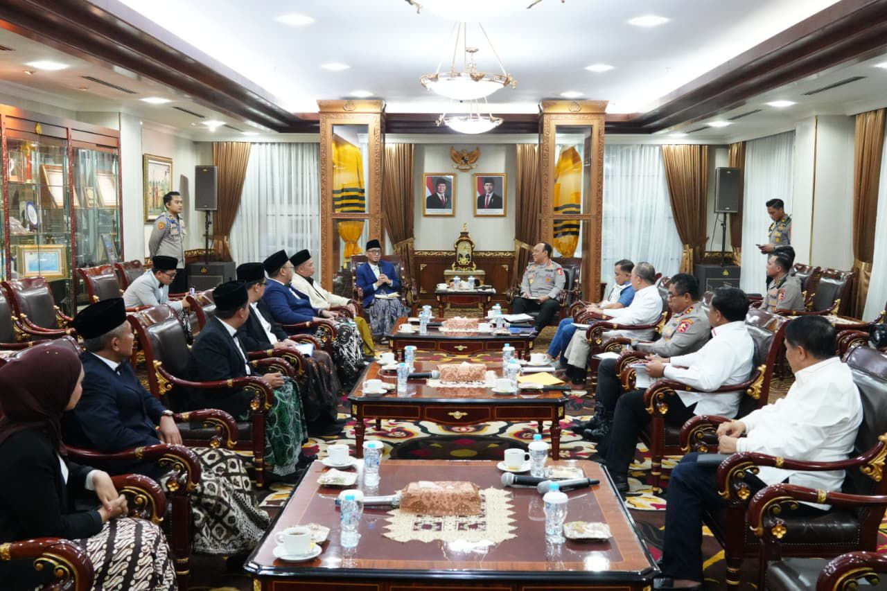 Polri–Kemenhaj Perkuat Koordinasi Internasional, Dorong Penugasan Personel di Arab Saudi untuk Amankan Jemaah Haji