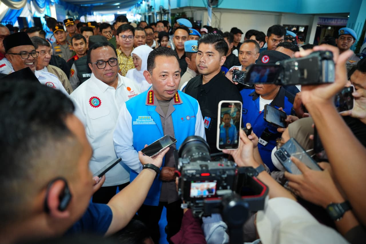 Kapolri Dorong Buruh Pengusaha Terus Dialog:Kesejahteraan Pekerja dan Dunia Usaha Kepentingan Bersama