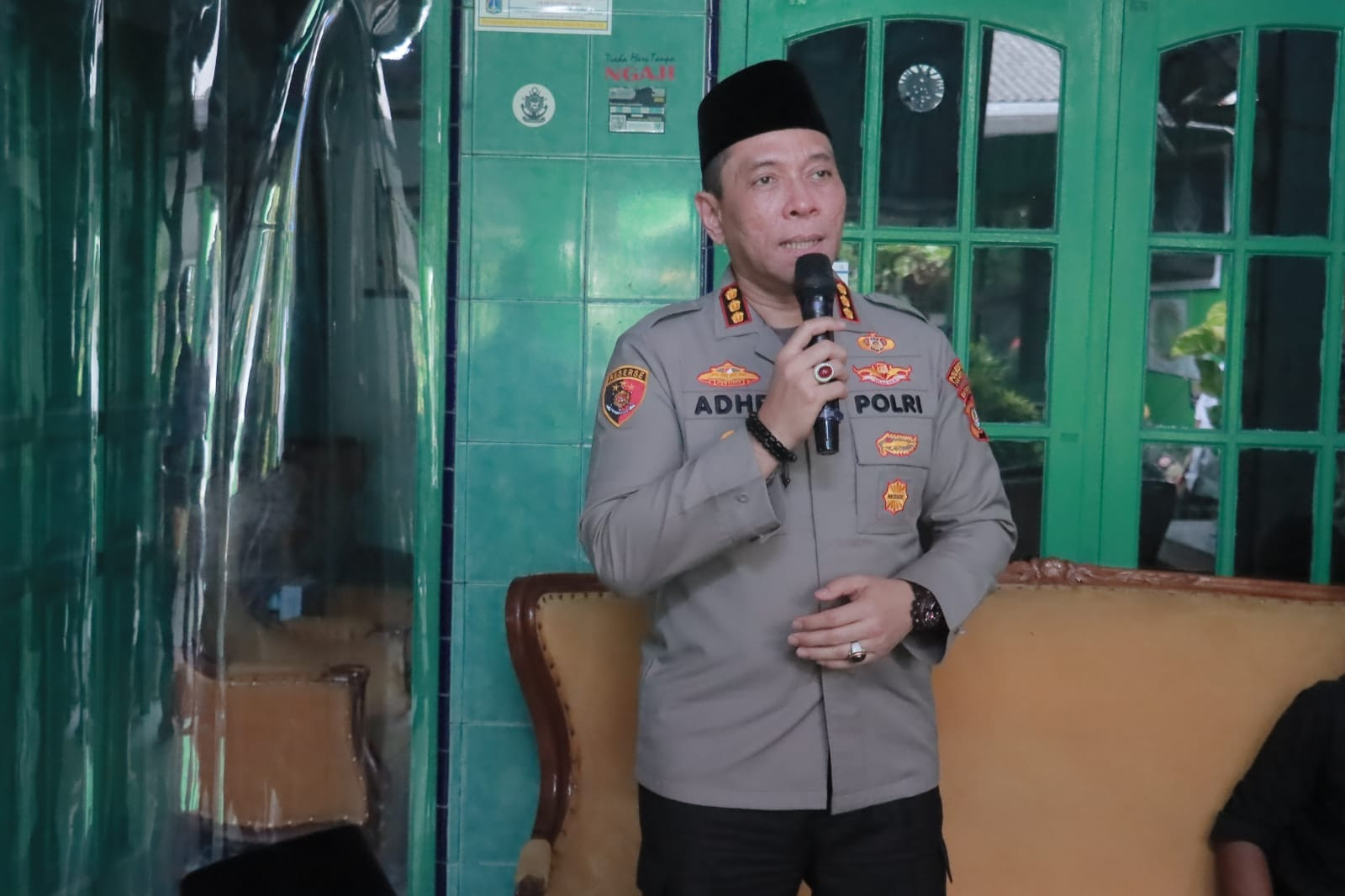 Kapolres Metro Jakut Sambangi Ponpes Ash Sholihin Al Abror, Ajak Tokoh Agama Jaga Kamtibmas
