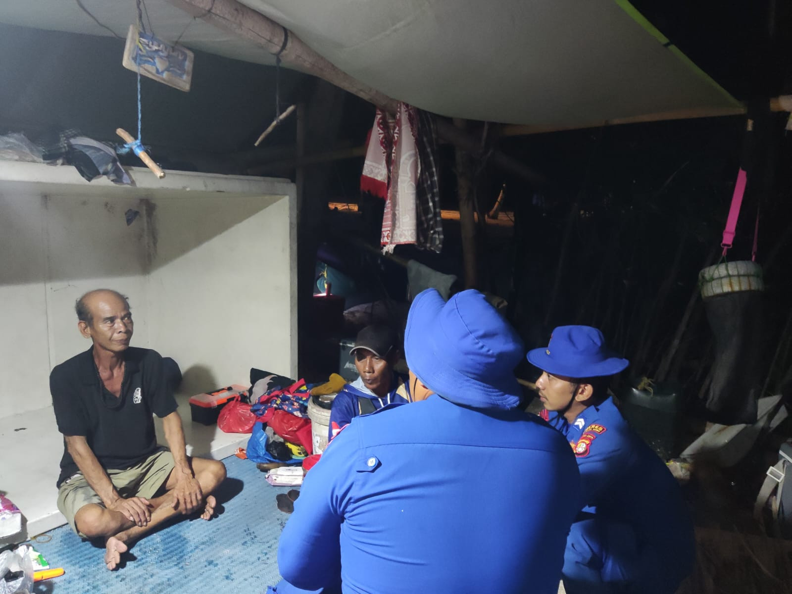 Layanan Polisi 110, Satpolairud Polres Kepulauan Seribu Gelar Patroli Laut Malam Antisipasi Gangguan Kamtibmas