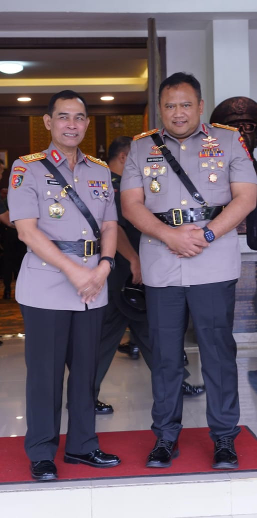 Wakapolda Jabar Hadiri Penutupan Pendidikan Reguler LXV Sesko AD T.A. 2025