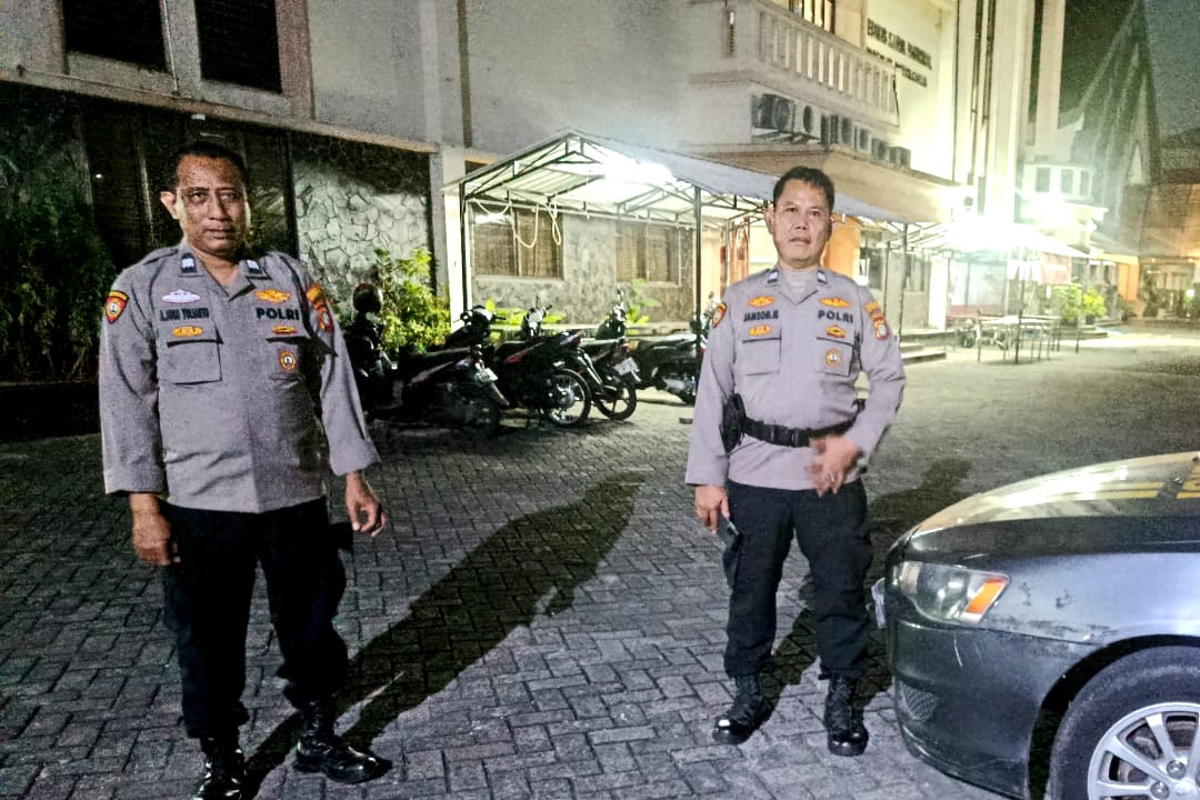 Polsek Bekasi Selatan Intensifkan Patroli dan Strong Point Demi Wujudkan Kamtibmas Kondusif