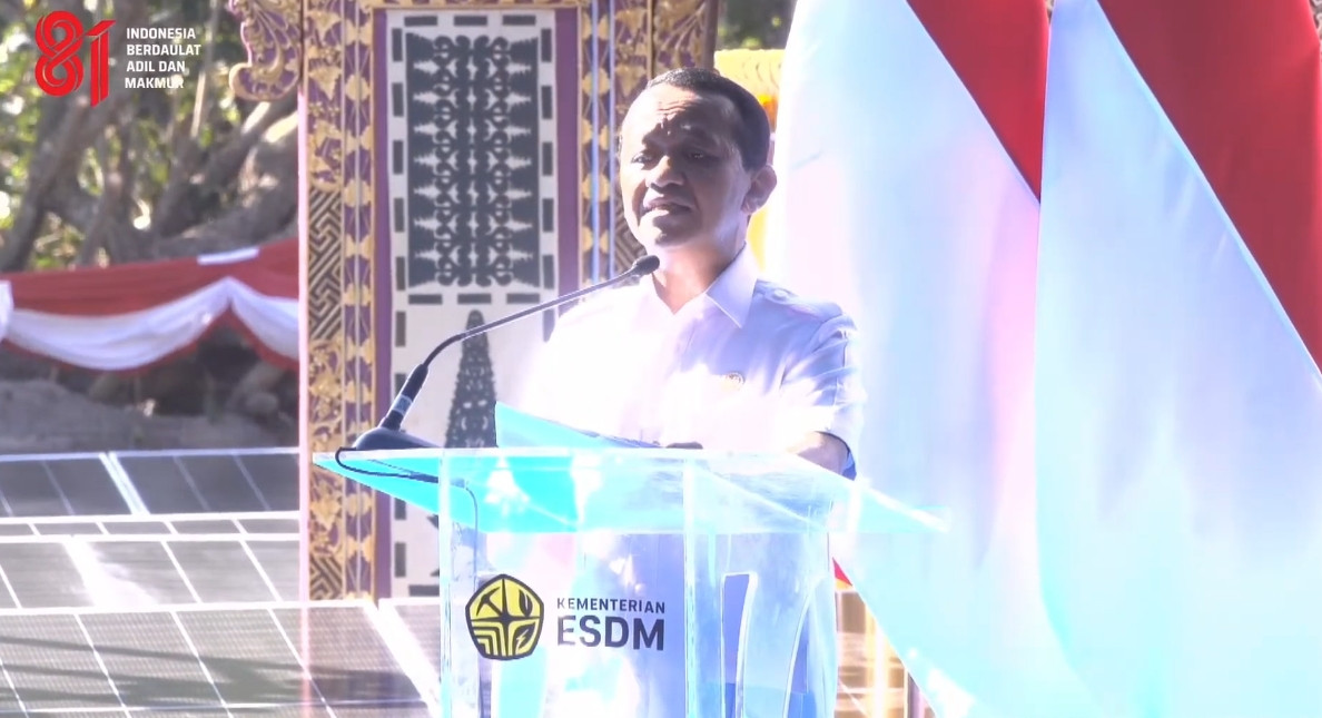 Menteri ESDM soal Proyek PLTS 100 GWp: Negara Bisa Hemat Rp 73,9 T per Tahun, Buka 5,5 Juta Lapangan Kerja