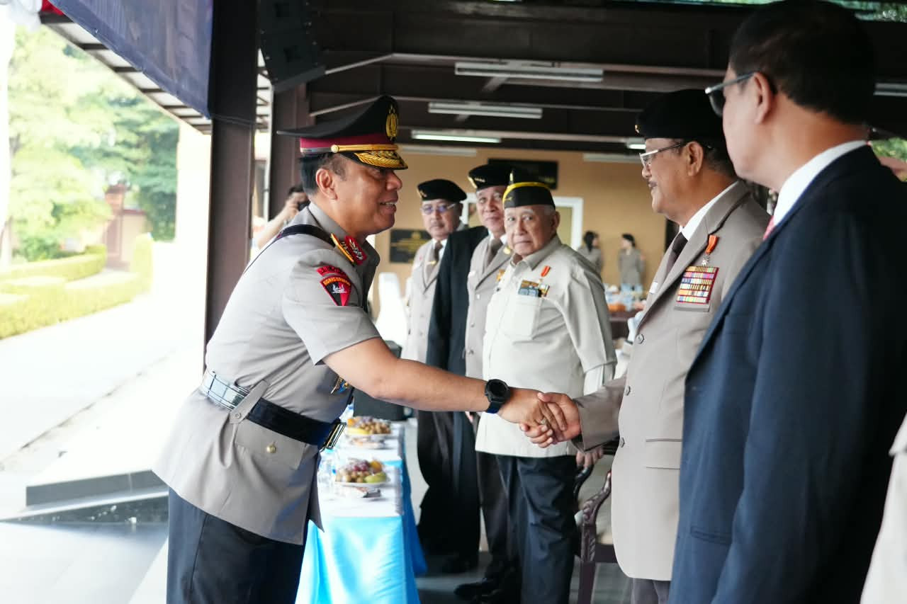 Momen Istimewa Hari Juang Polri, Para Mantan Kapolri dan Wakapolri Berkumpul di Mabes Polri
