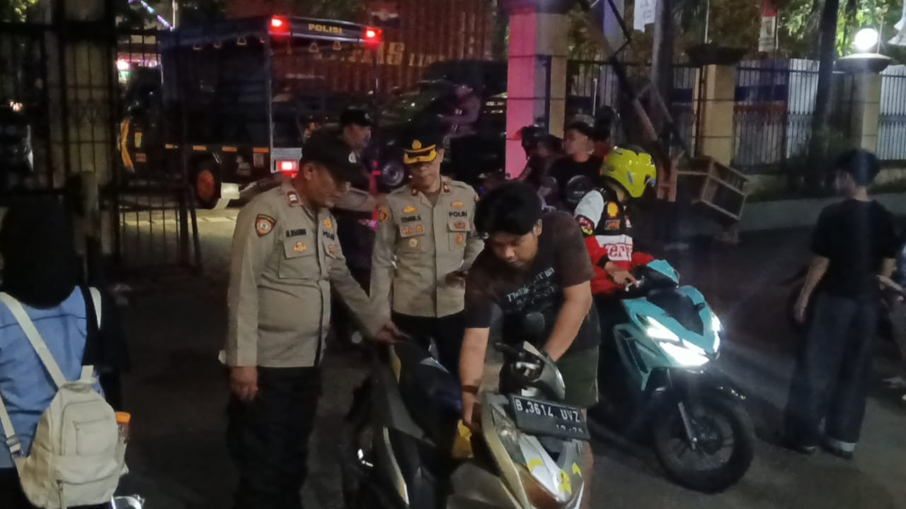 Polsek Metro Penjaringan Gelar KRYD, Sembilan Motor Diamankan Saat Patroli Antitawuran