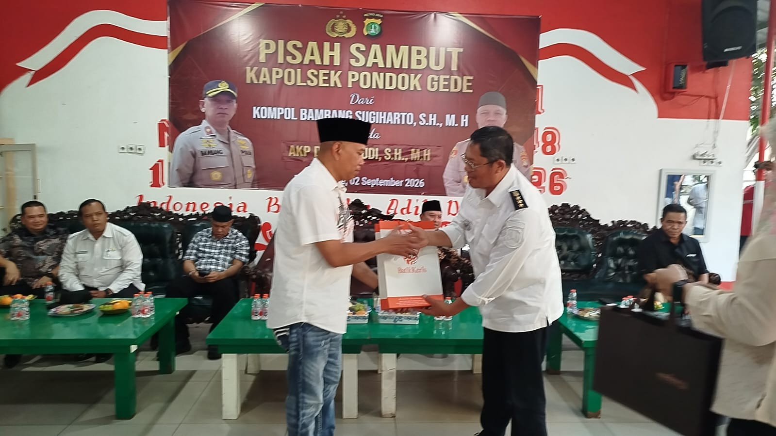 Pisah Sambut Kapolsek Pondok Gede, Kompol Bambang Digantikan AKP  Dr. H. Wahyudi