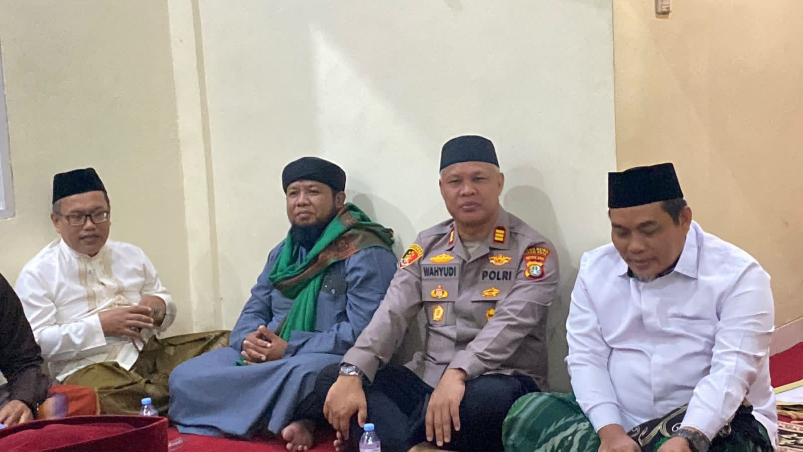 Memperingati HUT Bhayangkara Ke-80 Polsek Bekasi Barat dan MWC NU Gelar Lailatul Ijtima, Perkuat Sinergi Wujudkan Kamtibmas Kondusif