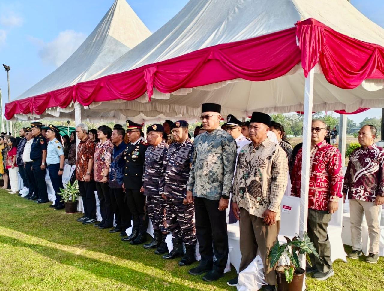 Posal dan Posbinter Jajaran Lanal Bintan Turut Meriahkan Upacara HUT Ke-81 Kemerdekaan RI