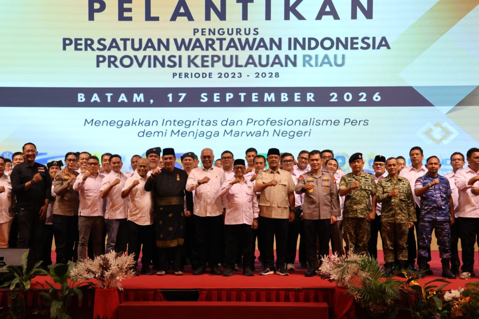 PWI Kepri Dilantik Ulang, Bawa Spirit “DNA Pejuang” di Tengah Era AI