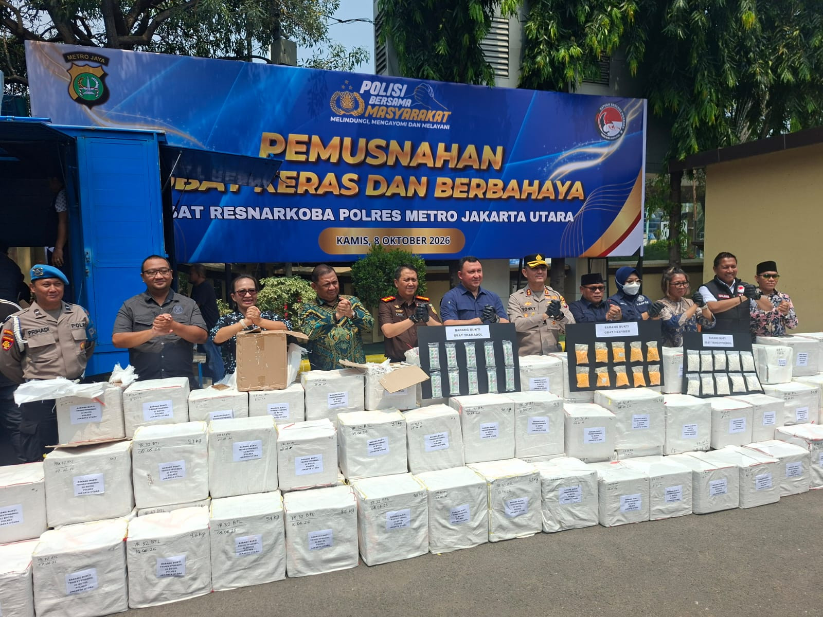 Polres Metro Jakut bersama Forkopimko Jakarta Utara Musnahkan Jutaan Butir Obat Keras Ilegal, Lindungi Generasi Muda