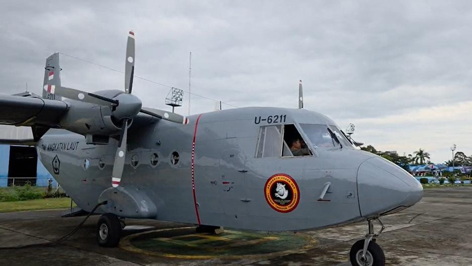 Bantu Percepat Distribusi Logistik, TNI AL Salurkan Bantuan Bencana Alam Melalui Udara Ke Takengon Aceh