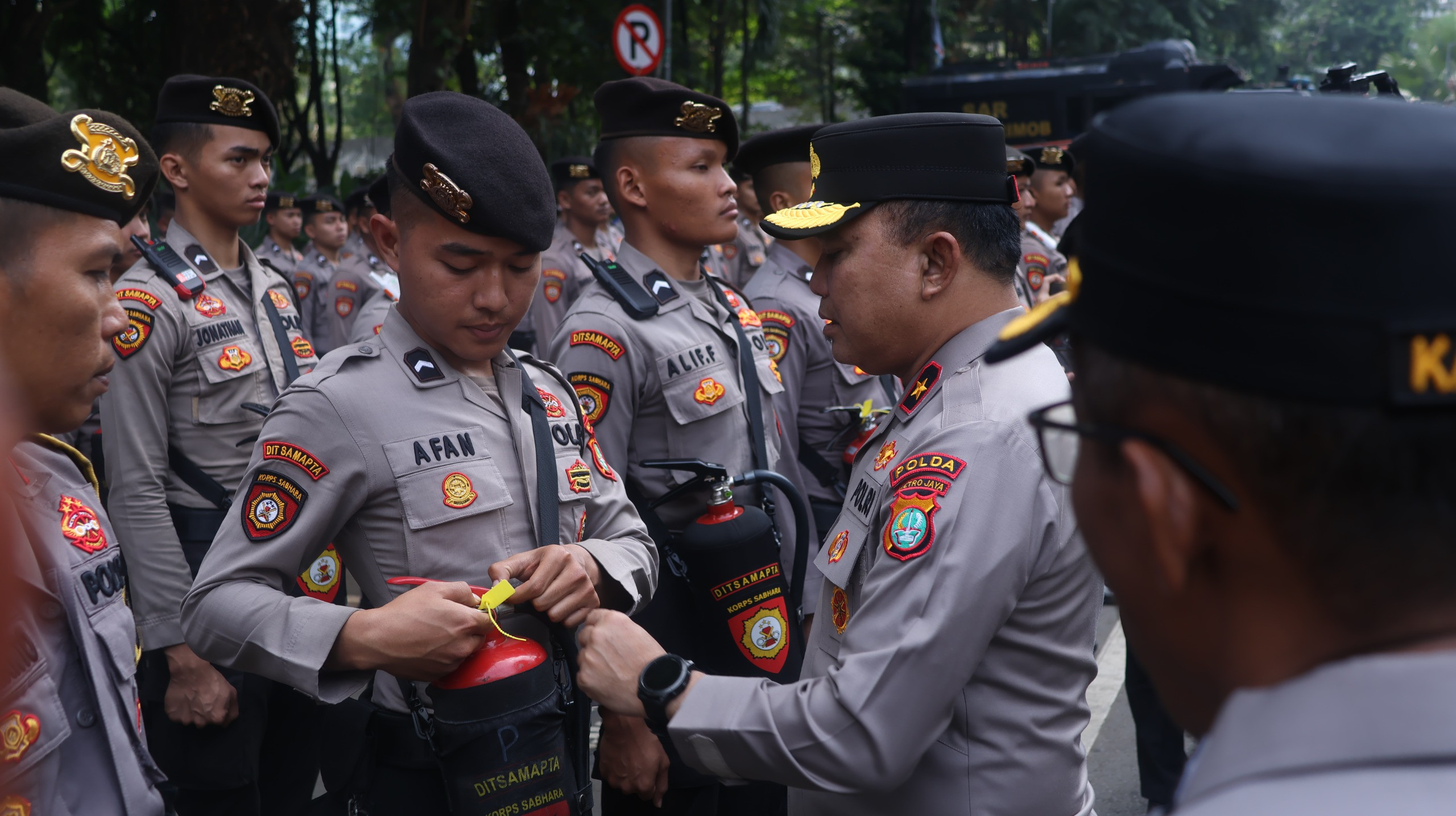 Polda Metro Jaya Gelar Apel Kesiapan Personel dan Peralatan Penanganan Bencana