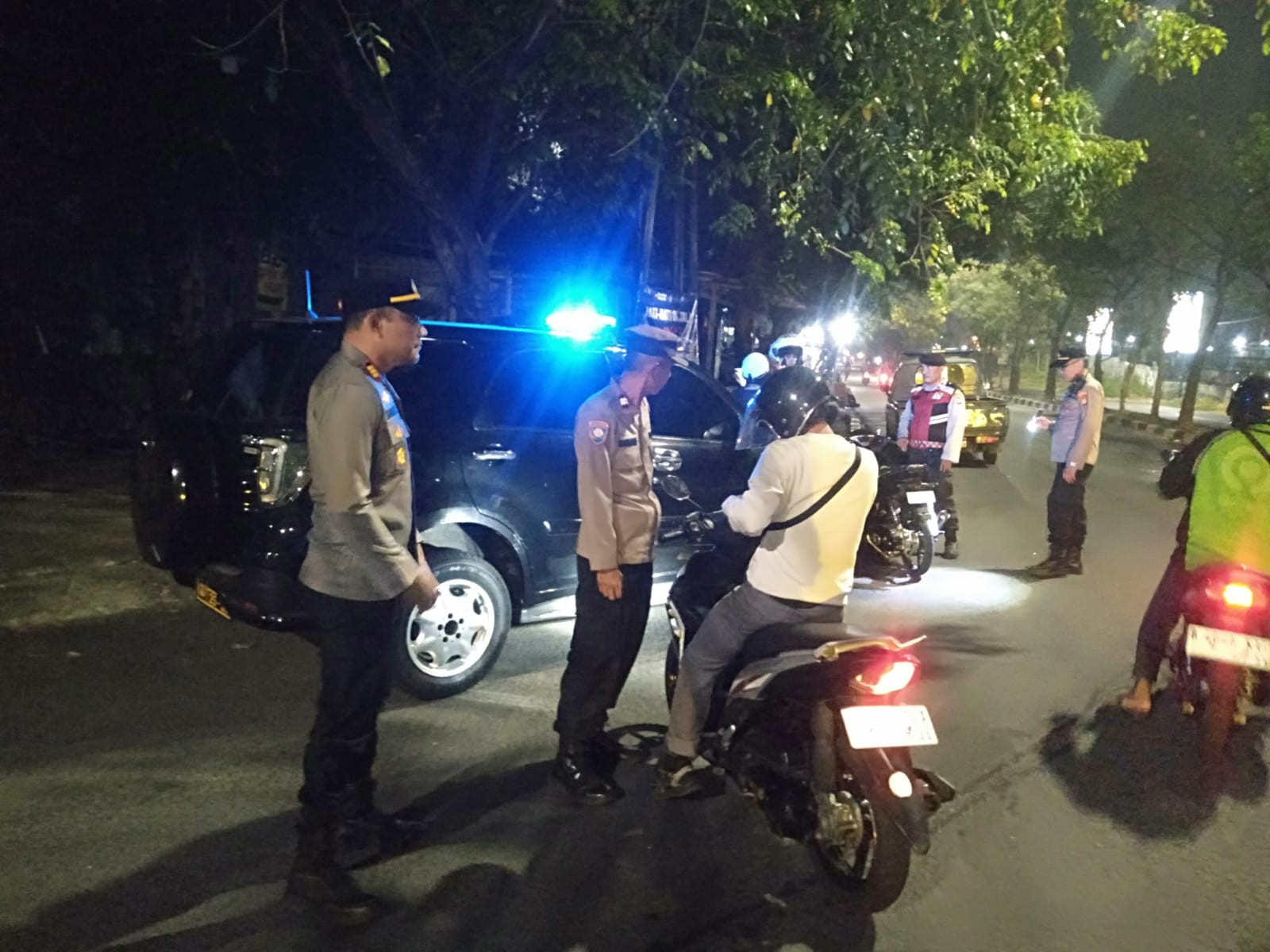 Polsek Bekasi Barat Intensifkan Patroli, Cegah Tawuran dan Kejahatan Jalanan