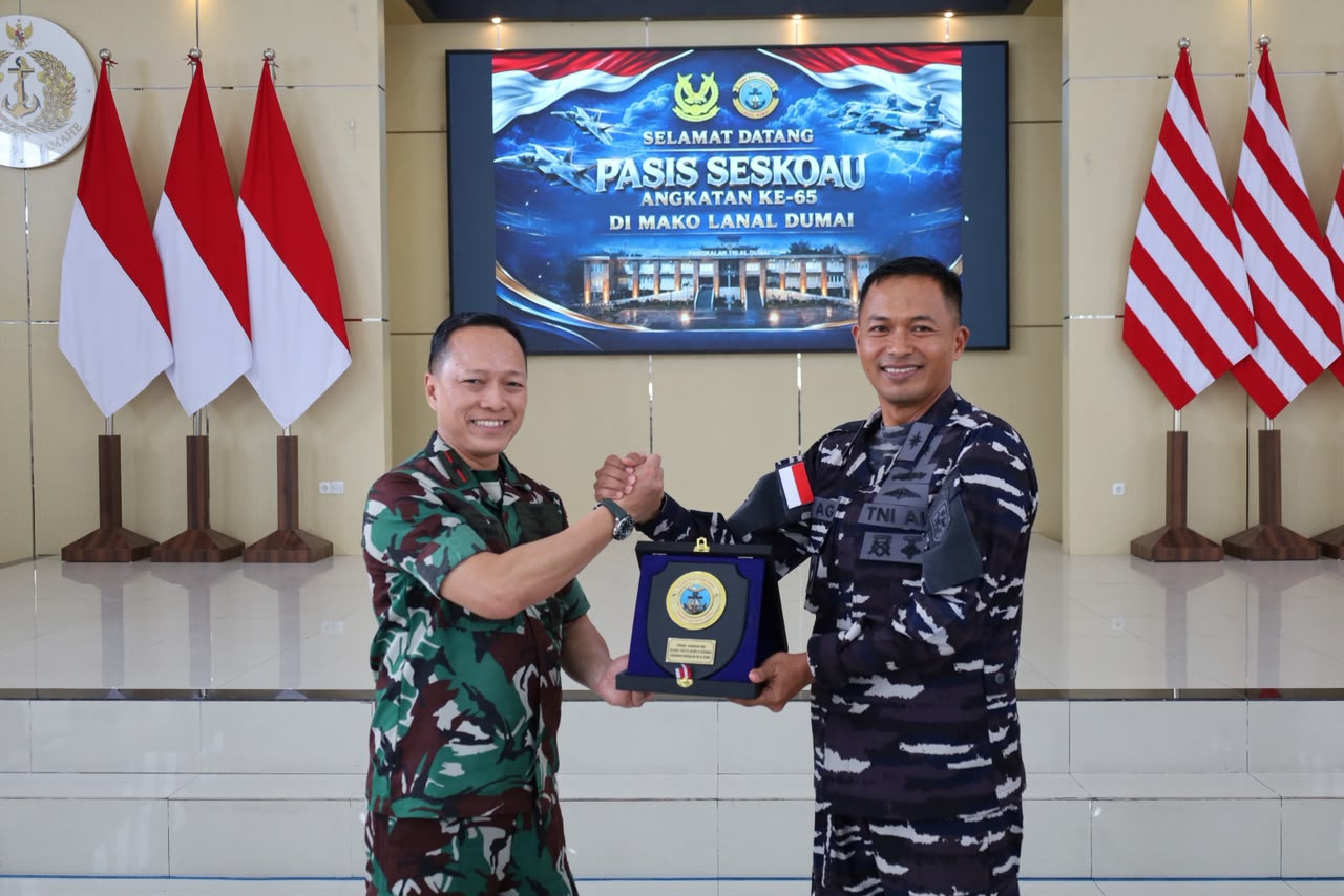 Danlanal Dumai Terima Kunjungan Kuliah Kerja Iptek Pasis Seskoau Angkatan 65 TP. 2026