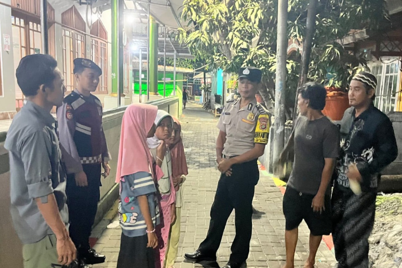 Layanan Polisi 110 Hadir di Tengah Patroli Malam, Polsek Kepulauan Seribu Utara Ajak Warga Antisipasi Gangguan Kamtibmas