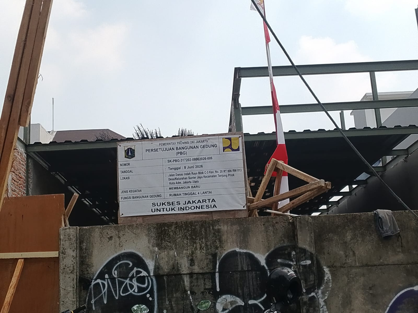 Diduga Bangun 5 Ruko Empat Lantai Tanpa PBG Sesuai Fungsi, Proyek di Sunter Jaya Dipertanyakan