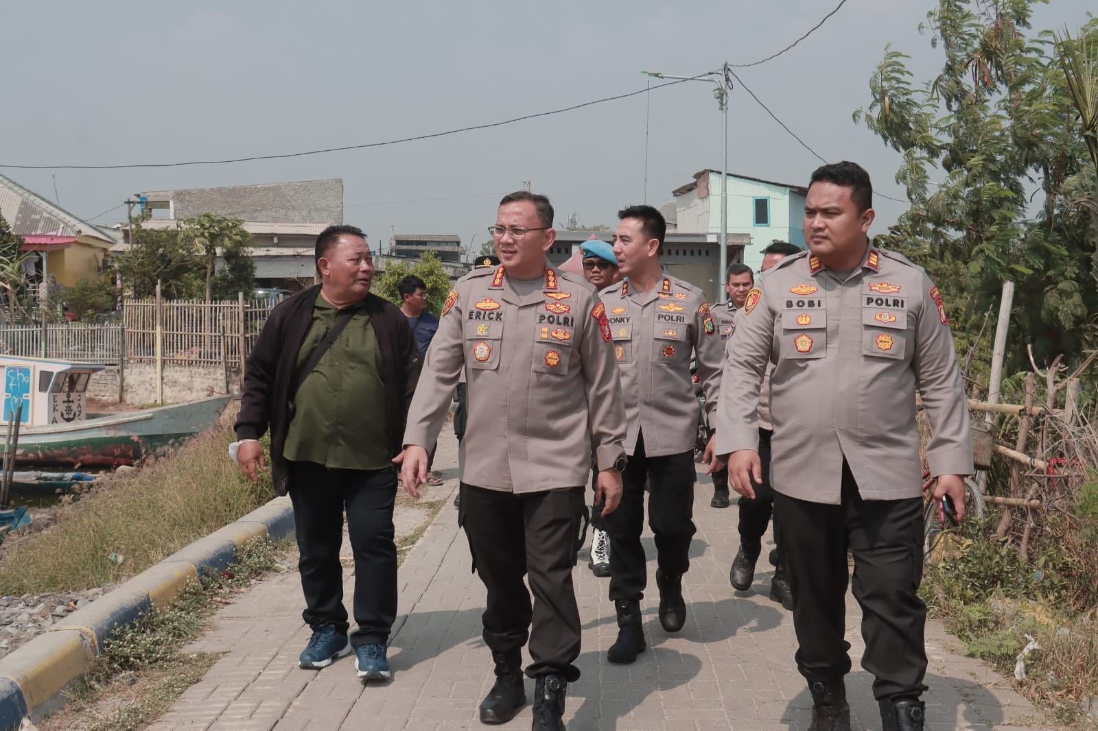 Program Jaga Jakarta On The Spot, Kapolres Metro Jakarta Utara Serap Aspirasi Warga Nelayan Cilincing