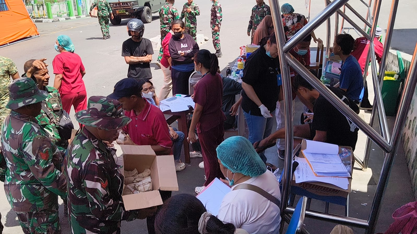 TNI Kerahkan 1.267 Personel Tangani Dampak Gempa di Flores