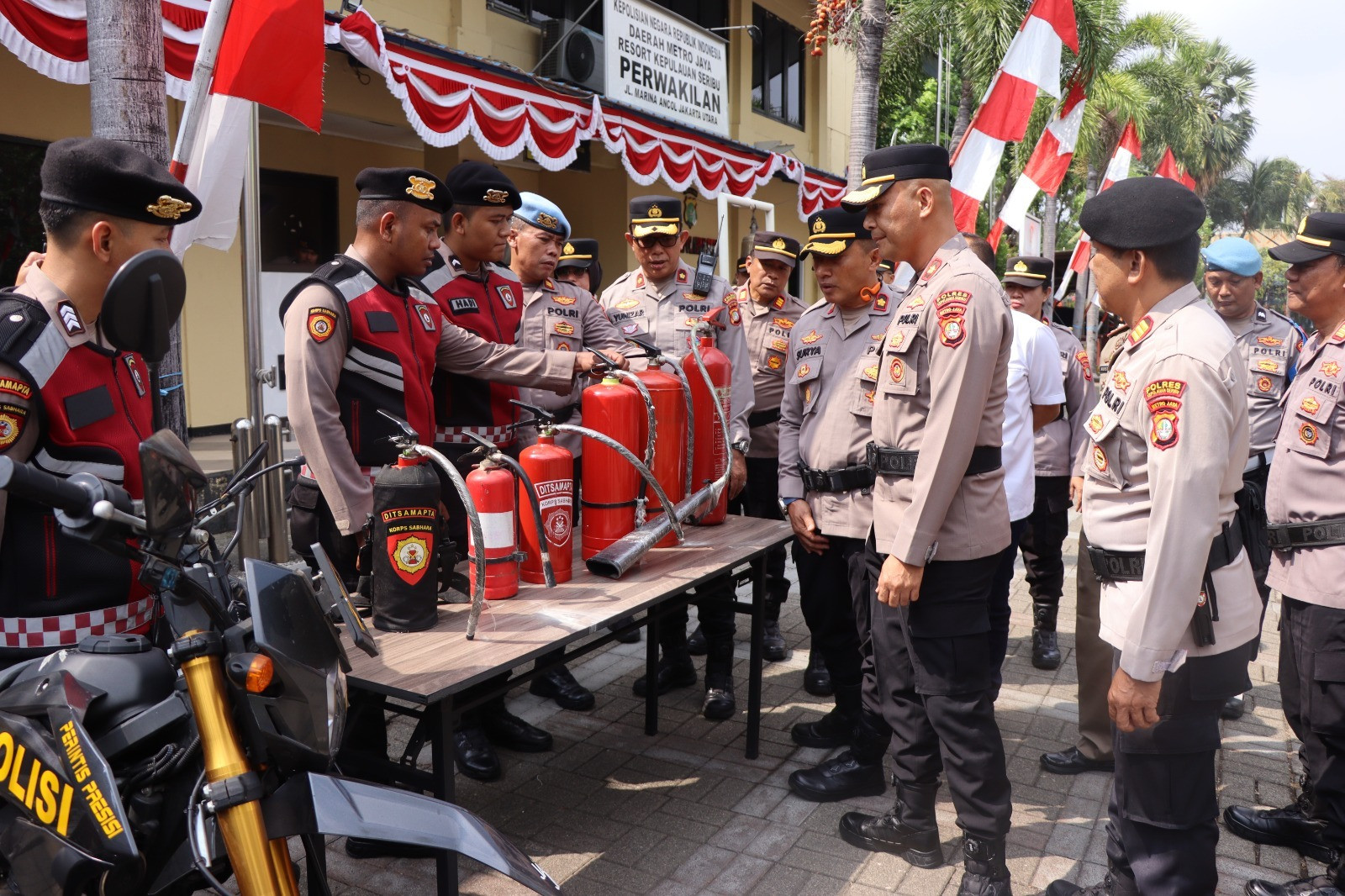 Antisipasi Kemarau Panjang, Polres Kepulauan Seribu Gelar Apel Kesiapsiagaan Bencana 2026