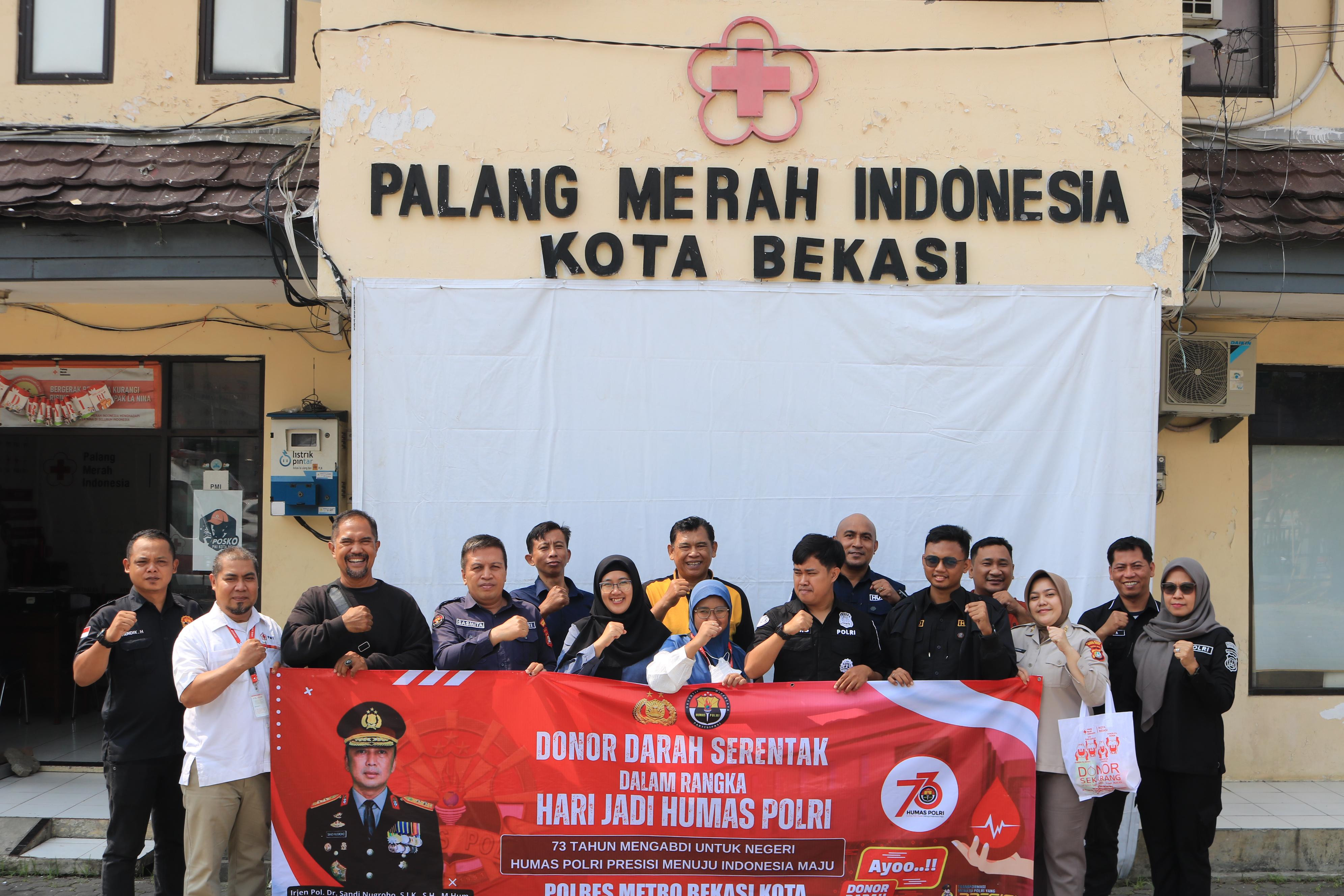 Sambut HUT Humas Polri Ke 73, Humas Polres Metro Bekasi Kota Peduli Sesama dengan Donor Darah di PMI Kota Bekasi