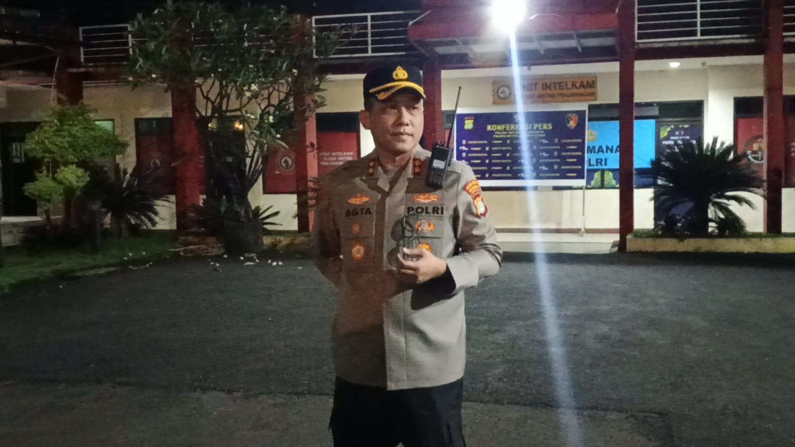 Jaga Jakarta, Jaga Lingkungan: Polsek Metro Penjaringan dan Potmas Ojol Gelar Apel Bersama dan KRYD Jaga Kamtibmas