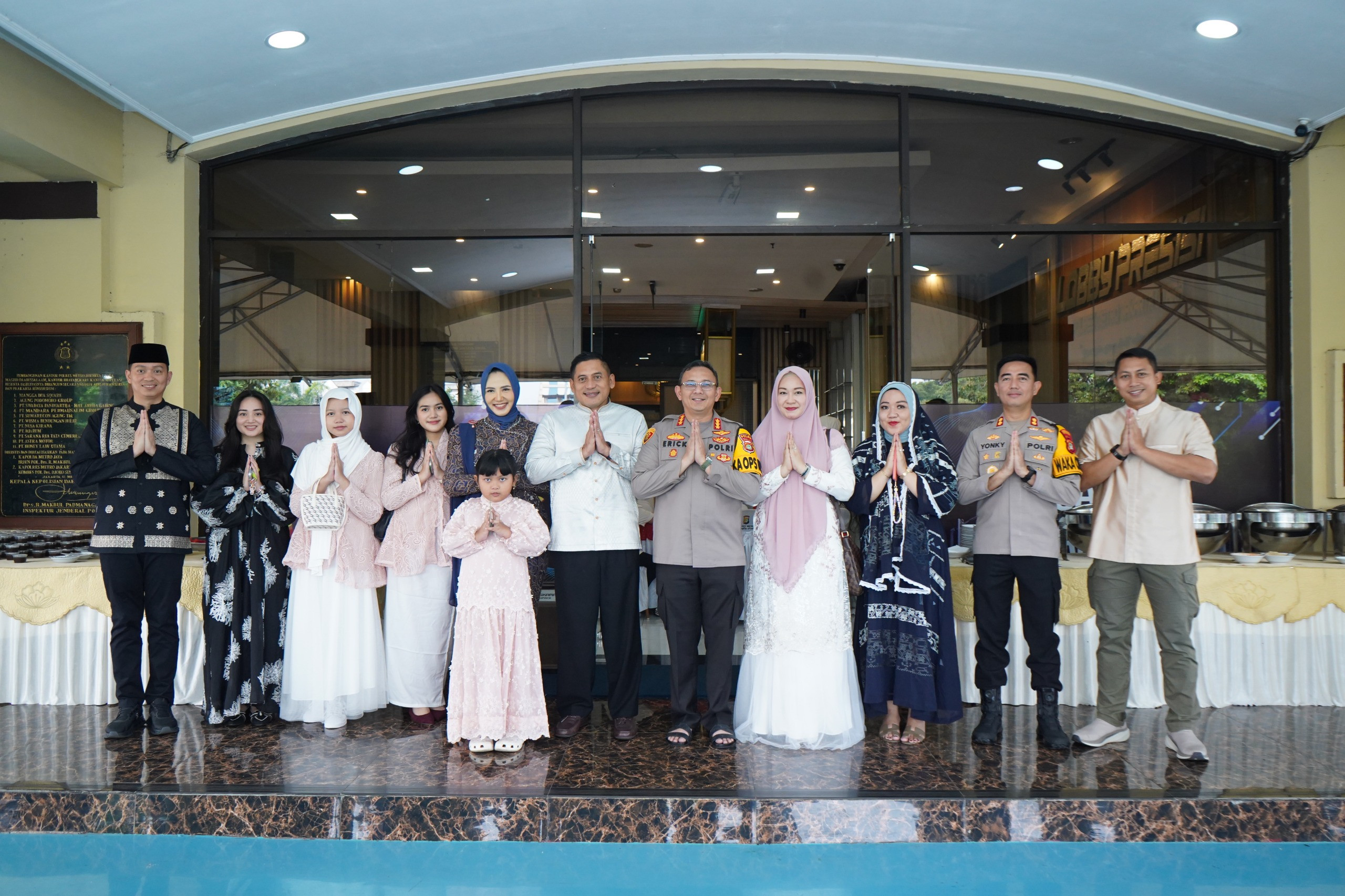 Polres Metro Jakarta Utara Gelar Shalat Idul Fitri 1447 H, Perkuat Soliditas dan Kebersamaan Personel