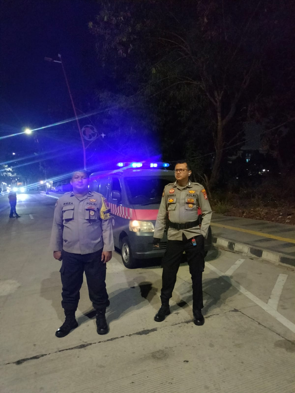 Respons Cepat Layanan Polisi 110, Polisi Bubarkan Kumpulan Remaja yang Diduga Hendak Tawuran di JIS