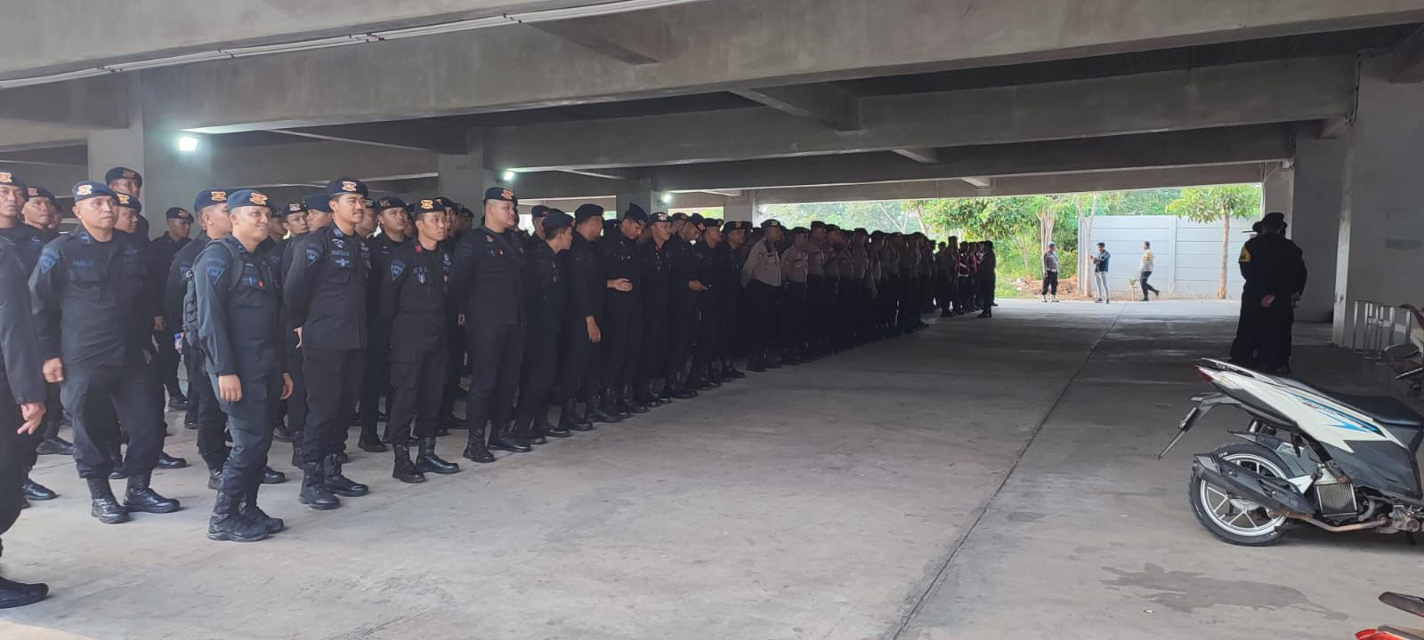 Polres Metro Jakut Gelar Apel Konsolidasi Pengamanan Tabligh Akbar BPPKB Banten Digelar di JIS