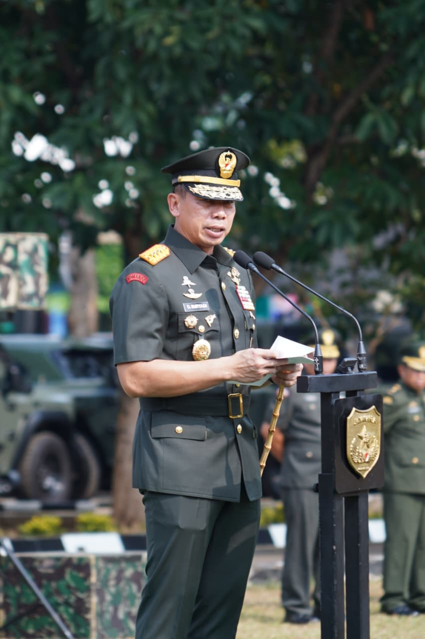 Pangdam Jaya Lantik 480 Bintara Infanteri TNI AD Dan Meresmikan Aula Gatot Subroto Rindam Jaya