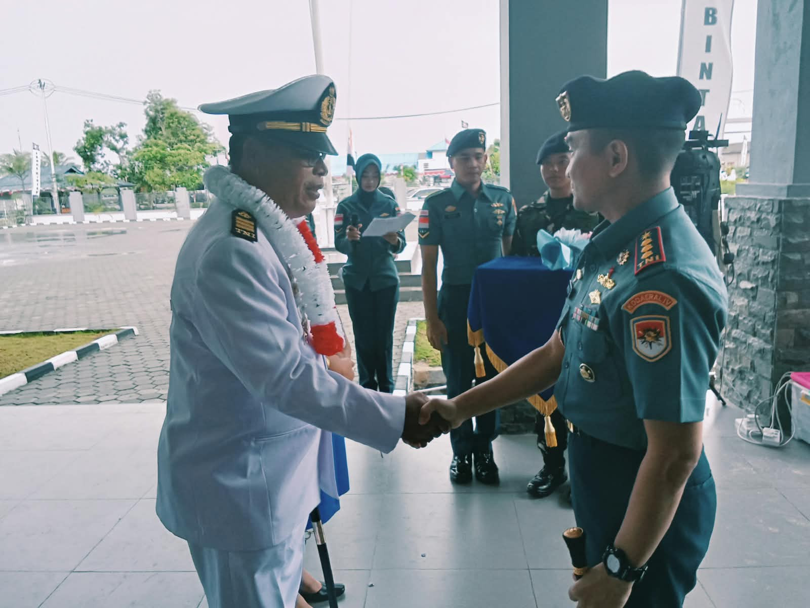 Satu Pengabdian, Selamanya Bersaudara, Danlanal Bintan Lepas Prajurit Purna Tugas