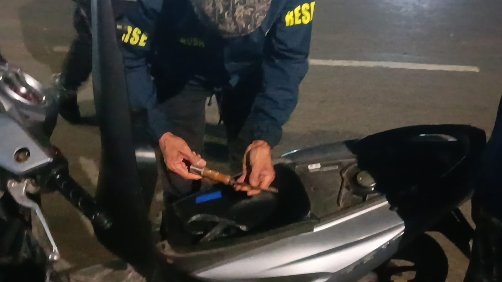 Polsek Koja Tingkatkan Patroli Dini Hari, Satu Motor Tanpa STNK Diamankan