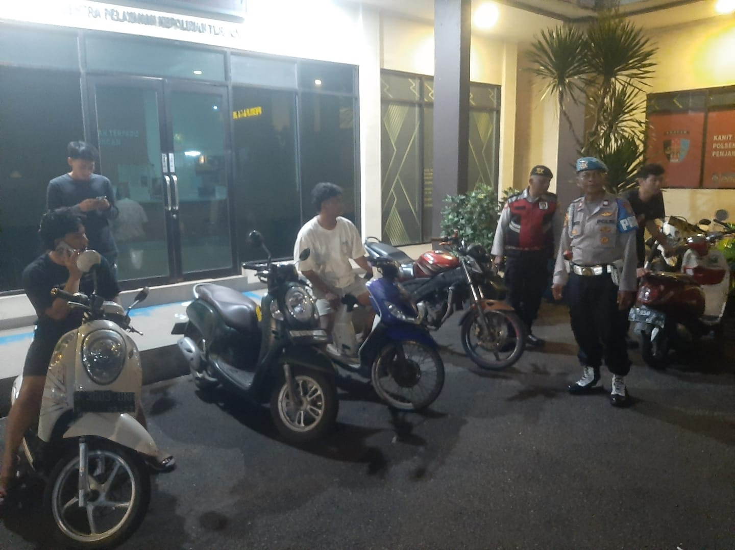 Jaga Jakarta, Jaga Lingkungan: Polsek Metro Penjaringan Tingkatkan Patroli KRYD, Empat Motor Tanpa Surat Diamankan