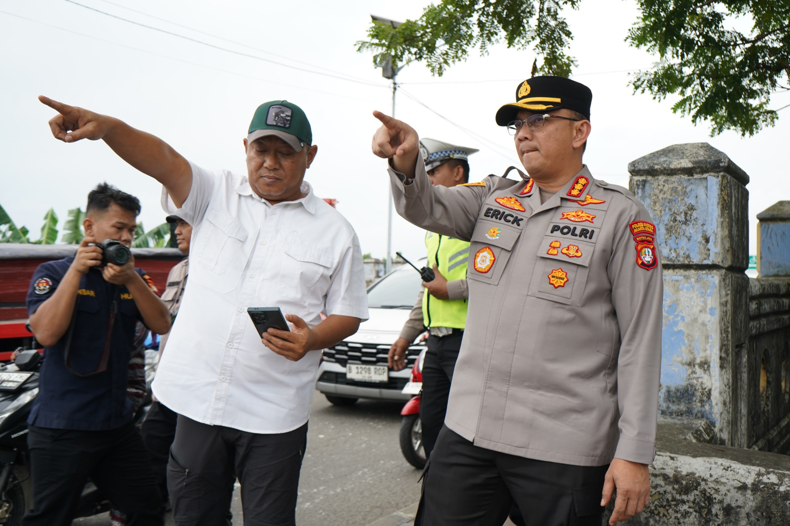 Kapolres Turun Tangan, Kemacetan Viral di BKT Berhasil Diurai