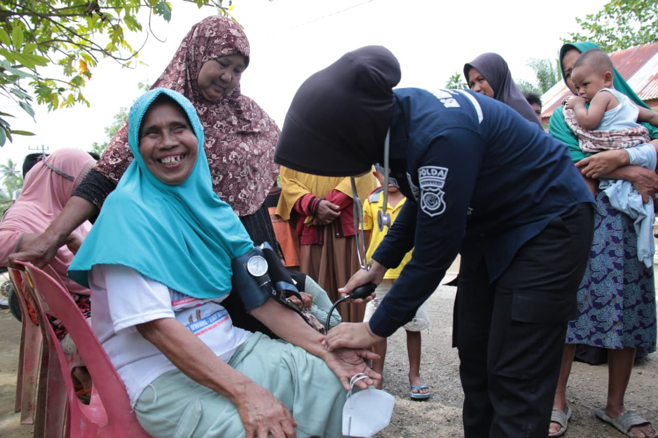 Permudah Akses Kesehatan Pascabanjir, Polri Laksanakan Patroli Medis di Aceh Tamiang