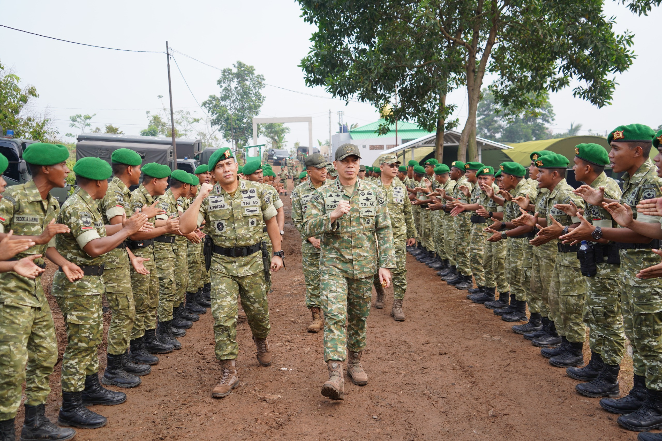 Perkuat kesiapan Satuan, Pangdam Jaya Tinjau Marshalling Area Brigif TP 58/Jayasingawarman dan Satuan Jajarannya